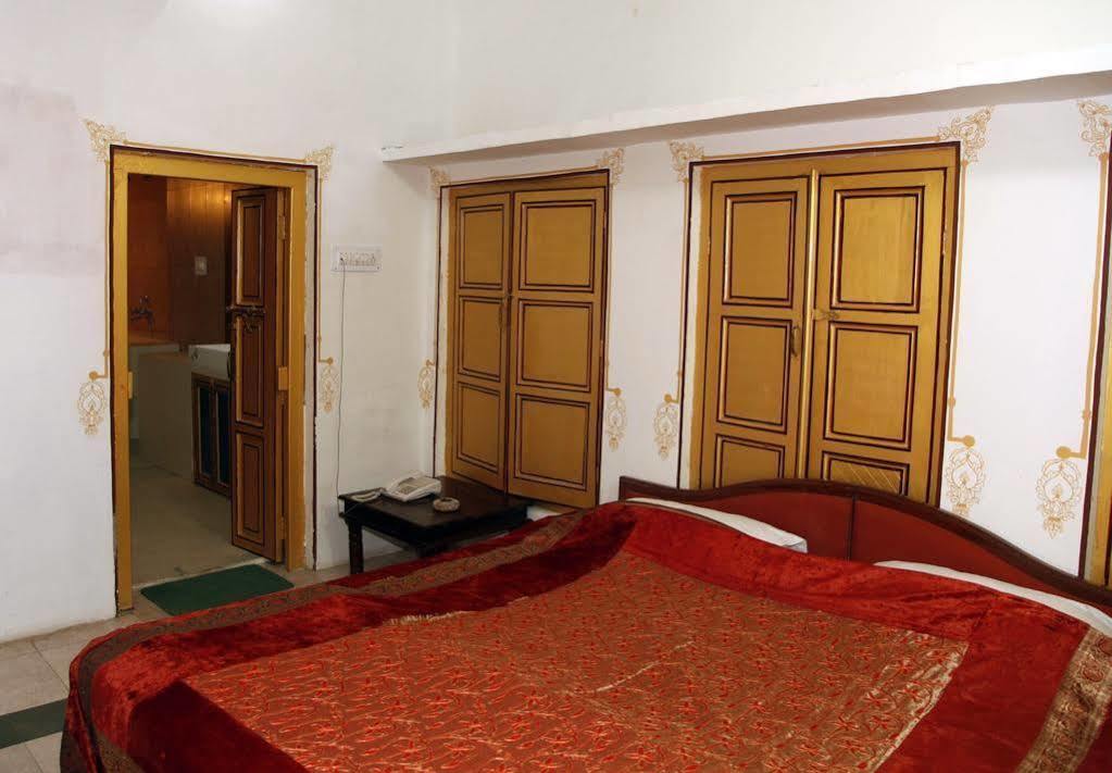 Krishna Prakash Heritage Haveli Jodhpur  Exteriör bild